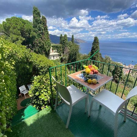 Villa Don Mimi Guarnaschelli La Dependace ตาออร์มินา ภายนอก รูปภาพ